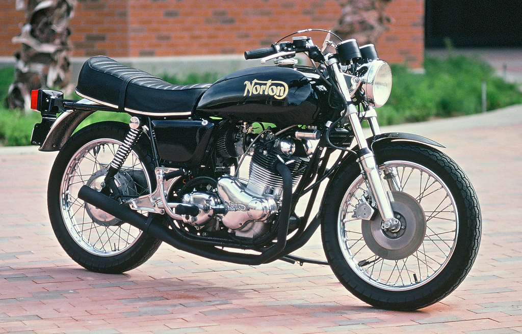 TVS ची दमदार नवी बाईक लाँचसाठी सज्ज – थेट Royal Enfield ला टक्कर!